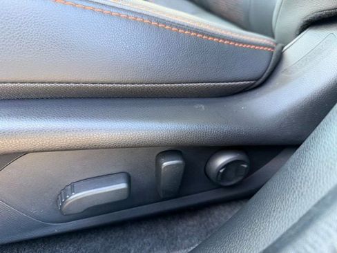 Certified 2025 Subaru Crosstrek 2.5i Limited image 19