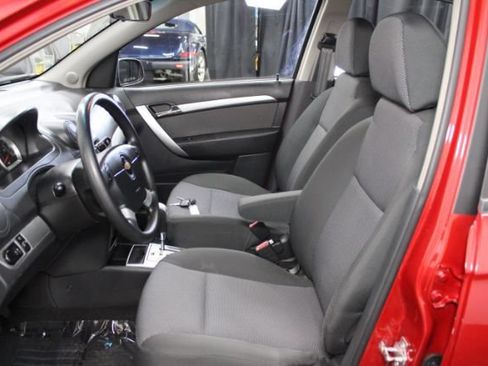 Used 2011 Chevrolet Aveo LT w/ Power and Convenience Package FWD image 10