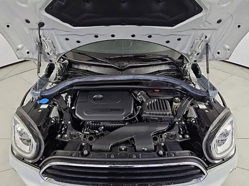 Used 2021 MINI Cooper Countryman image 6