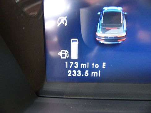 Used 2025 Lincoln Corsair Reserve w/ Equipment Group 202A FWD image 28