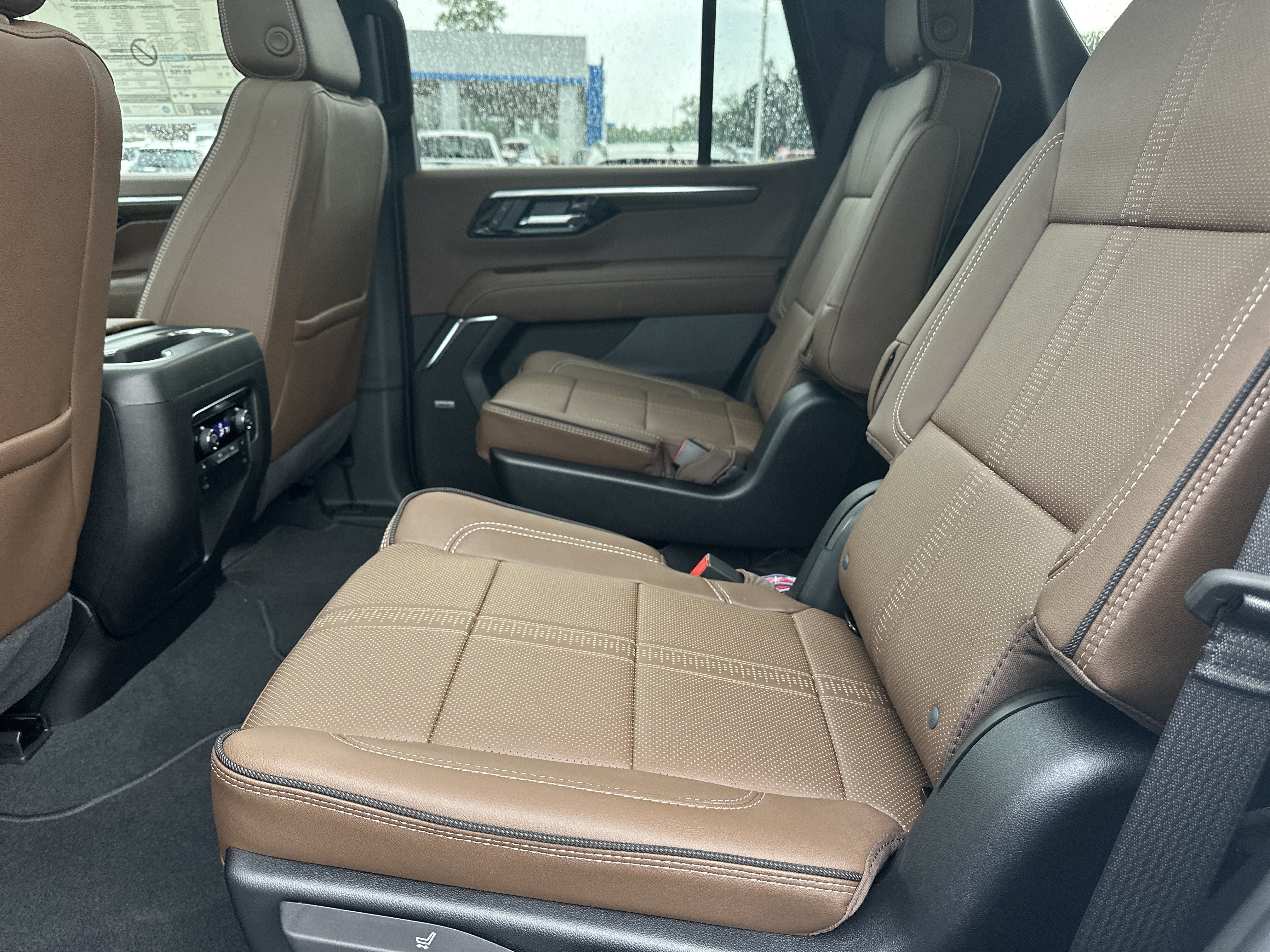 New 2026 Chevrolet Tahoe High Country w/ Sun And Tow Package RWD image 22