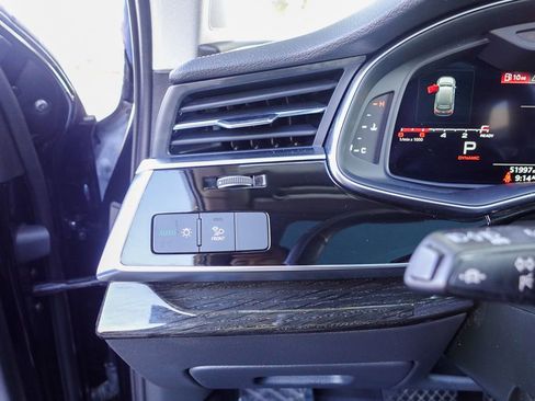 Used 2023 Audi Q7 3.0T Premium Plus image 24