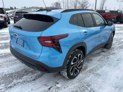 New 2026 Chevrolet Trax RS w/ Driver Confidence Package image 7
