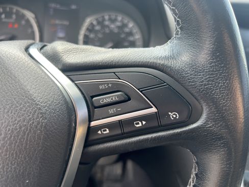 Used 2020 INFINITI Q50 Pure image 19