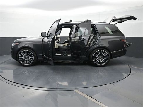 Used 2022 Land Rover Range Rover Westminster Edition image 29