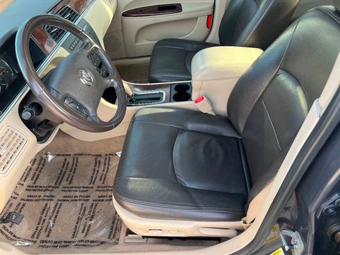 Used 2009 Buick LaCrosse CX FWD image 19