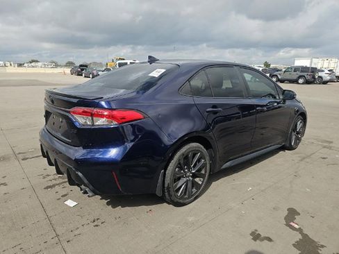 Used 2023 Toyota Corolla SE image 4