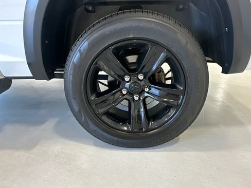 Used 2023 RAM 1500 Warlock AWD/4WD image 14