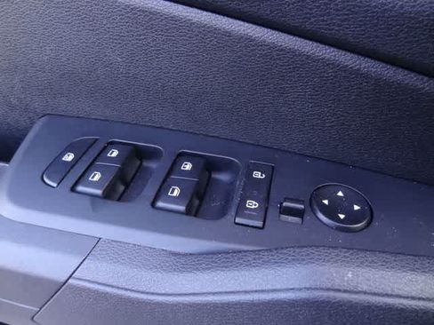 Used 2025 Kia Sportage LX FWD image 13