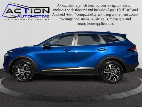 Used 2025 Kia Sportage EX FWD image 5