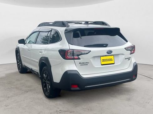 Used 2023 Subaru Outback Onyx Edition XT AWD/4WD image 7