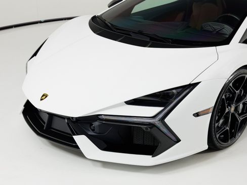 Used 2024 Lamborghini Revuelto AWD/4WD image 63