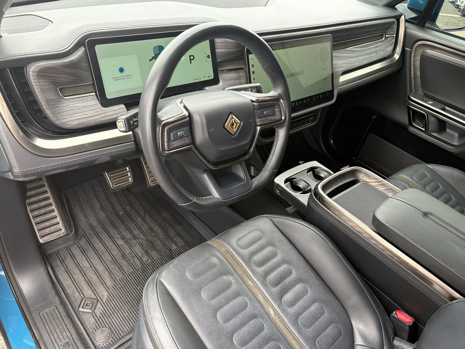 Used 2022 Rivian R1T Adventure AWD/4WD image 19