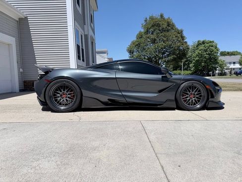 Used 2019 McLaren 720S Performance RWD image 27