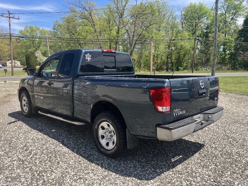 Used 2005 Nissan Titan XE AWD/4WD image 9