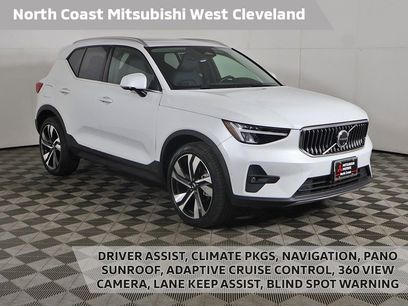 Used 2023 Volvo XC40 B5 Plus w/ Protection Package Premier