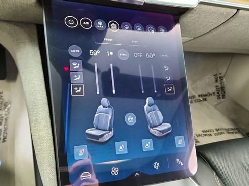 Used 2024 Lucid Air Touring image 49