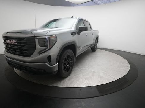 Used 2026 GMC Sierra 1500 Elevation AWD/4WD image 13