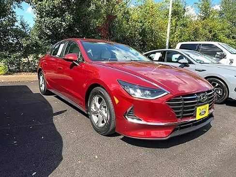 Used 2023 Hyundai Sonata SE FWD image 1