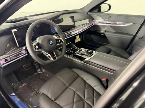 New 2026 BMW 740i 740i w/ Premium Package image 10