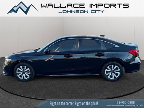 Used 2022 Honda Civic LX image 1