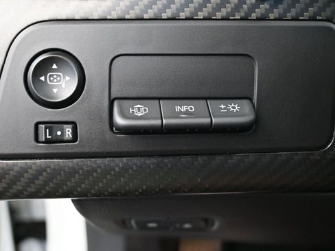 Used 2016 Chevrolet Corvette Z06 w/ 3LZ Preferred Equipment Group image 22