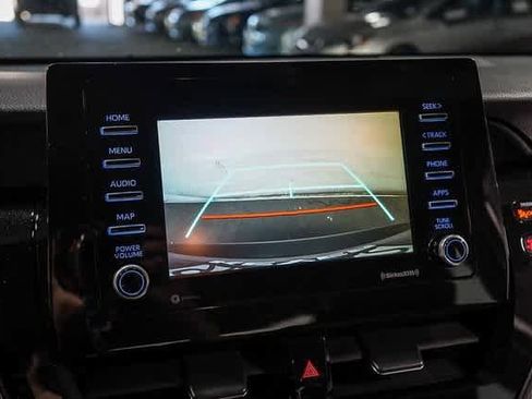 Used 2021 Toyota Camry SE image 26