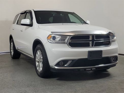 Used 2015 Dodge Durango SXT image 1