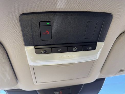 New 2025 Nissan Pathfinder SL w/ Cargo Package image 25