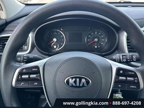 Used 2020 Kia Sorento LX image 20
