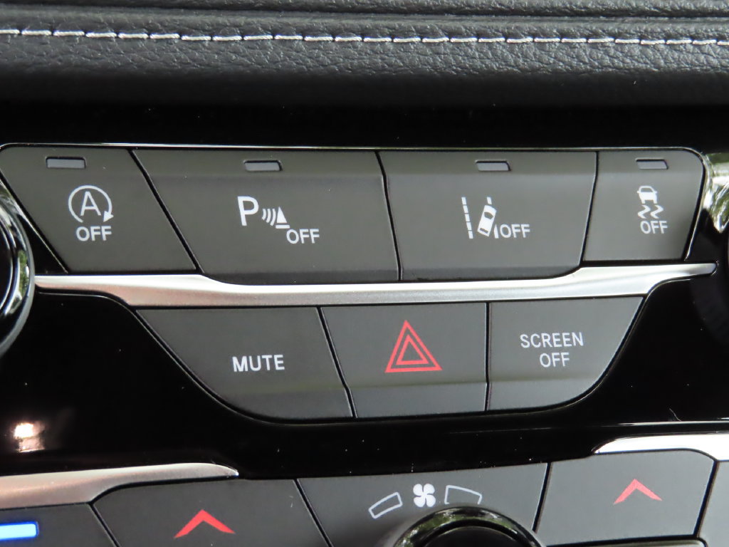 New 2027 Chrysler Pacifica Select FWD image 11