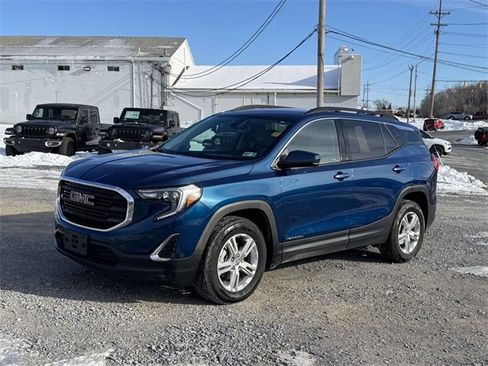 Used 2020 GMC Terrain SLE w/ Driver Convenience Package image 26