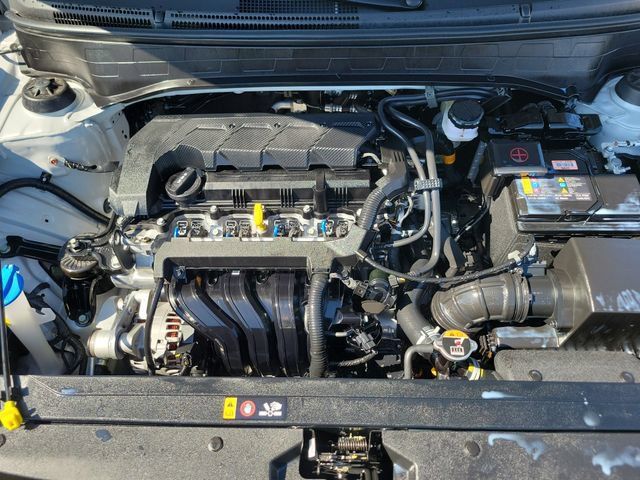 Certified 2026 Hyundai Venue SE FWD image 32
