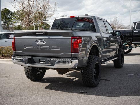 Used 2024 Ford F150 XLT image 11