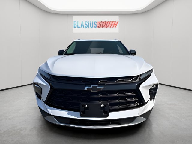 Used 2025 Chevrolet Blazer LT w/ Midnight/Sport Edition AWD/4WD image 8