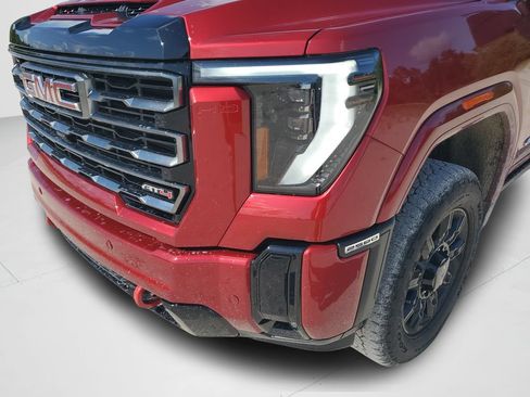 Used 2025 GMC Sierra 2500 AT4 w/ AT4 Premium Plus Package AWD/4WD image 26