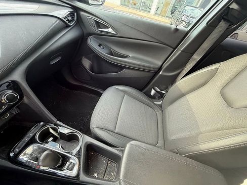 Certified 2023 Buick Encore GX Preferred w/ Cold Weather Comfort Package FWD image 33