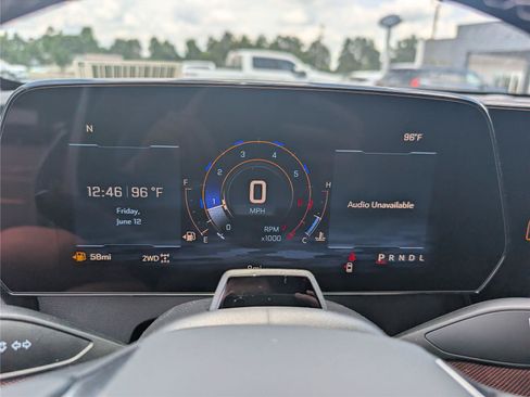 New 2026 Chevrolet Traverse Z71 w/ Enhanced Driving Package AWD/4WD image 28