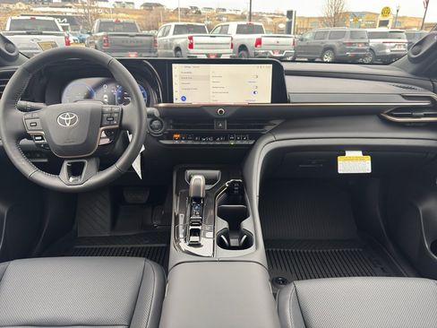 New 2026 Toyota Crown Signia AWD/4WD image 10