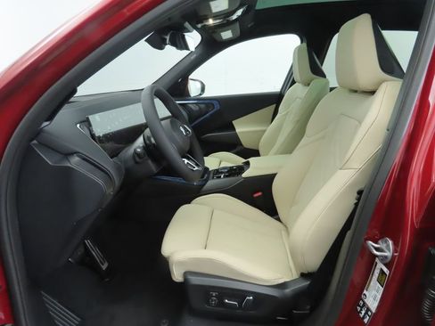 Certified 2025 BMW X3 xDrive30i w/ Premium Package image 21