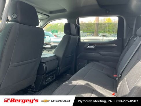 Used 2023 Chevrolet Silverado 1500 LT Trail Boss w/ Protection Package image 5