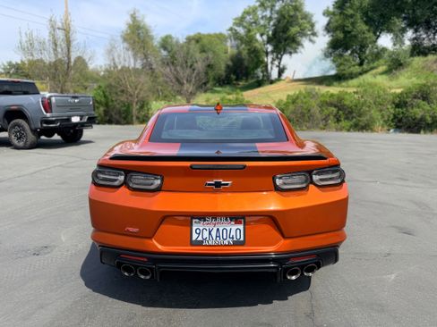 Used 2022 Chevrolet Camaro LT w/ RS Package RWD image 7
