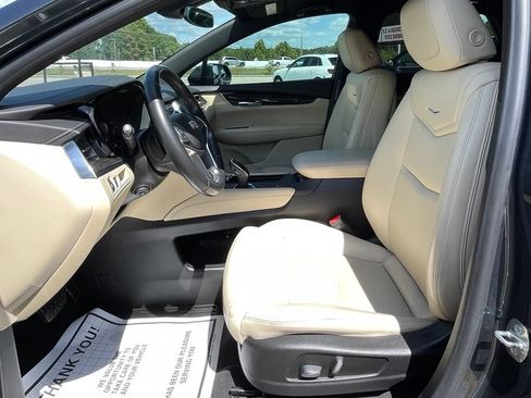 Used 2019 Cadillac XT5 FWD image 15