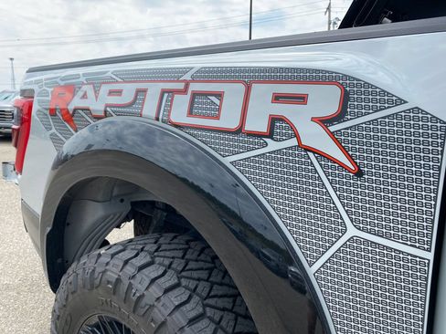 Used 2023 Ford F150 Raptor w/ Equipment Group 802A Raptor R AWD/4WD image 32