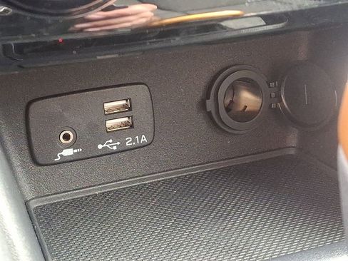 Used 2025 Subaru Forester Wilderness w/ Wilderness Package image 28