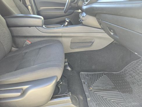 Used 2023 Dodge Durango SXT w/ SXT Blacktop Group image 16