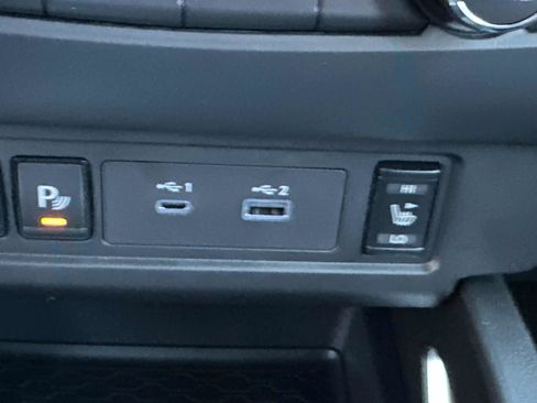 New 2026 Nissan Frontier SV w/ All-Weather Content Package image 37