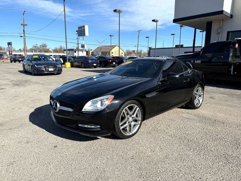 Used 2015 Mercedes-Benz SLK 250 SLK250 image 2