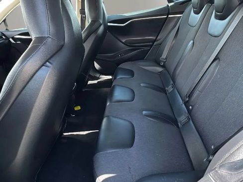 Used 2016 Tesla Model S 60 RWD image 12