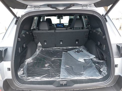 New 2026 Subaru Outback Limited image 11